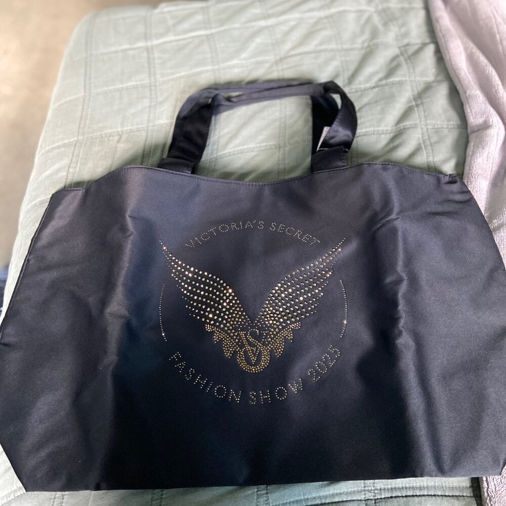 Victoria Secret Tote - Picture 2 of 4